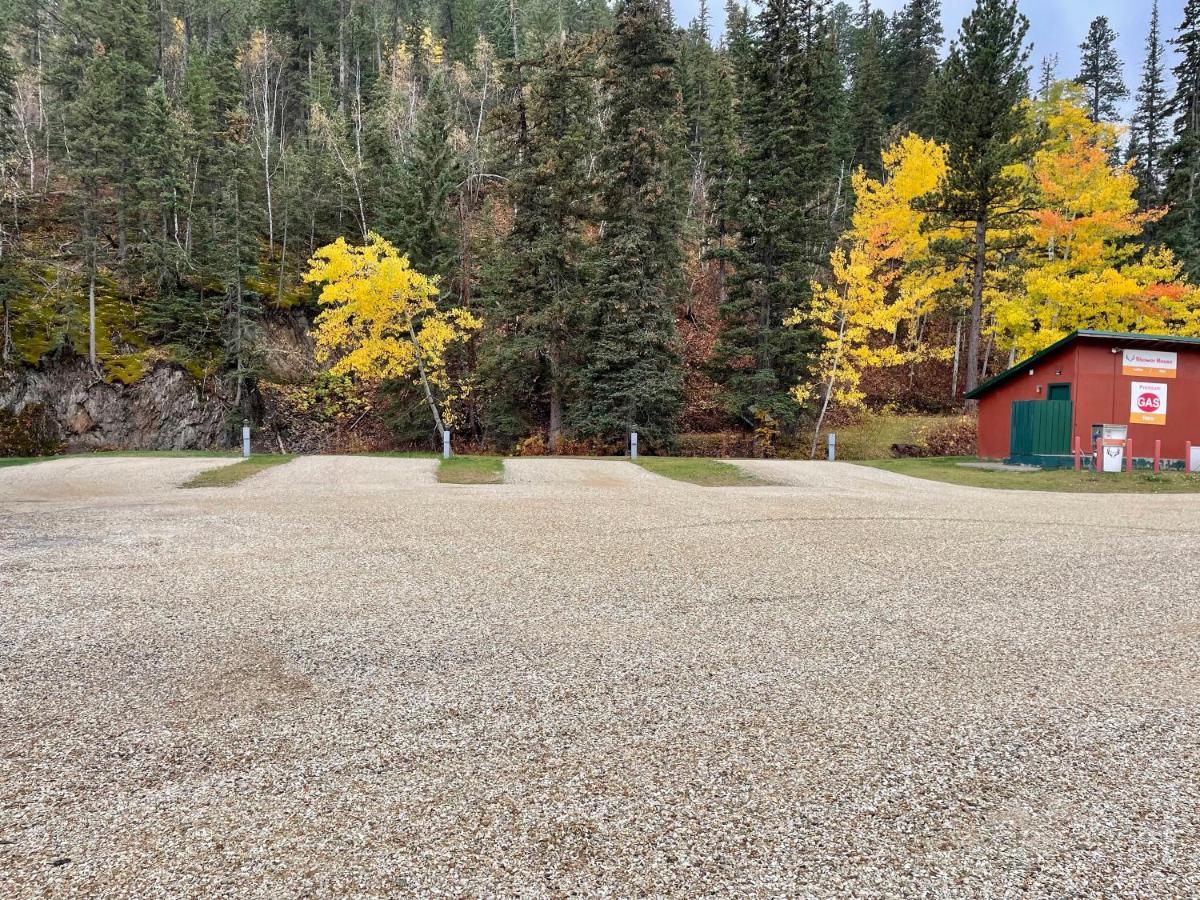 Whitetail Creek Resort Lead Bagian luar foto